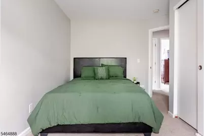194A N Grove St, East Orange, NJ 07017 - Photo 13