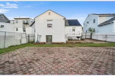 21 Center St, Belleville, NJ 07109 - Photo 33