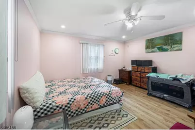 21 Center St, Belleville, NJ 07109 - Photo 17