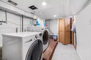 21 Center St, Belleville, NJ 07109 - Photo 25