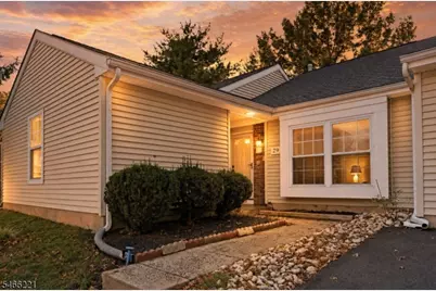 29 Avebury Pl, Franklin Township, NJ 08873 - Photo 1
