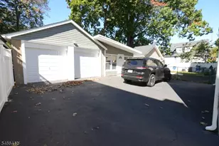 7 Chapman St, Bloomfield, NJ 07003 - Photo 3