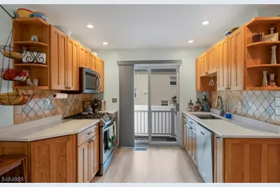 1670 King St, Scotch Plains Township, NJ 07076 - Photo 11