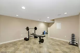 2319 Colonial Dr, Rahway, NJ 07065 - Photo 25
