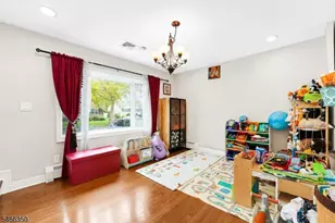 2319 Colonial Dr, Rahway, NJ 07065 - Photo 11