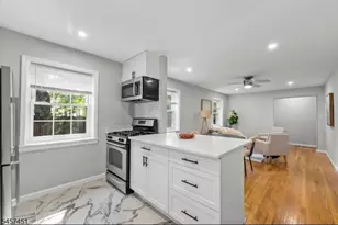 63 Forest Hill Pkwy, Newark, NJ 07104 - Photo 5