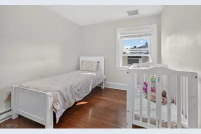 112 Rosewood Ter, Linden, NJ 07036 - Photo 19