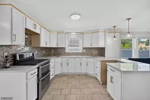 112 Rosewood Terrace, Linden, NJ 07036 - Photo 9