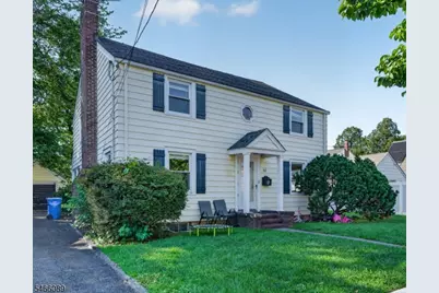 112 Rosewood Ter, Linden, NJ 07036 - Photo 1