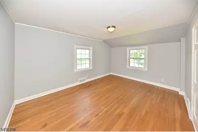 149 Seton Pl, South Orange, NJ 07079 - Photo 13