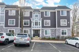 102 Village Dr, Morris Township, NJ 07960 - Photo 1