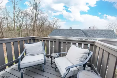 102 Village Dr, Morris Township, NJ 07960 - Photo 19