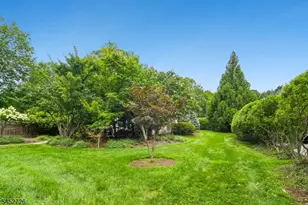 420 Up Mountain Ave, Montclair, NJ 07043 - Photo 39