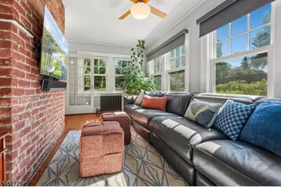 420 Up Mountain Avenue, Montclair, NJ 07043 - Photo 11