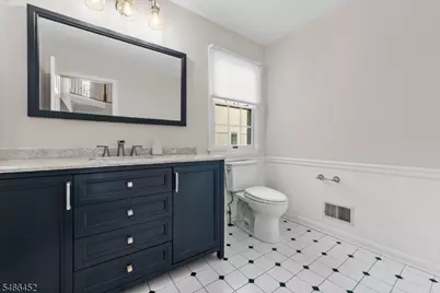 8 Ashland St, Caldwell, NJ 07006 - Photo 35