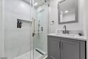 8 Ashland St, Caldwell, NJ 07006 - Photo 29