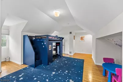 8 Ashland St, Caldwell, NJ 07006 - Photo 23