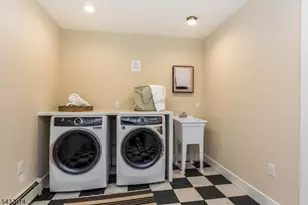 150 Ridgewood Ave, Glen Ridge, NJ 07028 - Photo 27