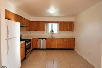 806 Hampden St, Linden, NJ 07036 - Photo 9