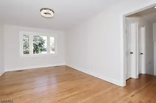 183 N Farview Ave, Paramus, NJ 07652 - Photo 9