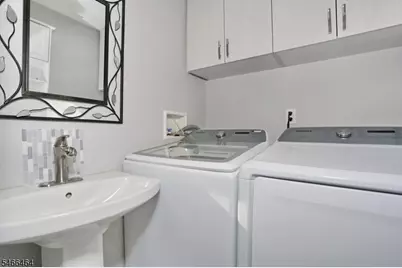 183 N Farview Ave, Paramus, NJ 07652 - Photo 37