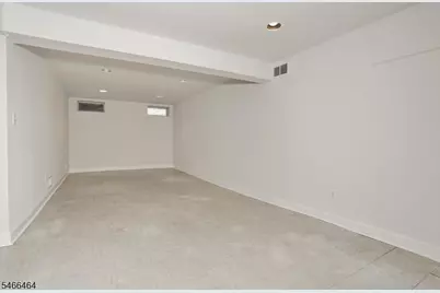 183 N Farview Ave, Paramus, NJ 07652 - Photo 39