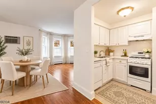 7 Norwood Ave, Summit, NJ 07901 - Photo 7