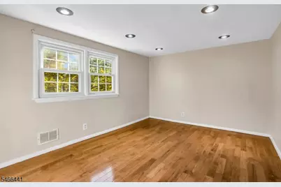 41 Heather Ln, Roselle, NJ 07203 - Photo 23
