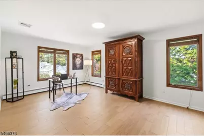 44 Jani Ct, Clifton, NJ 07013 - Photo 11