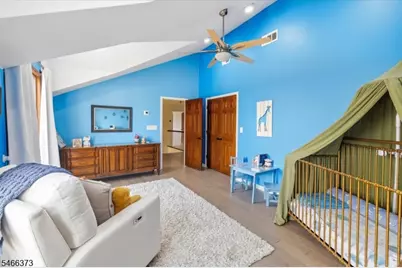 44 Jani Ct, Clifton, NJ 07013 - Photo 15