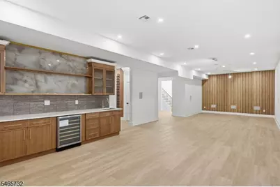 6 Cliffside Dr, Livingston, NJ 07039 - Photo 25