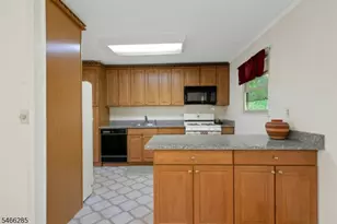 5 Downstream Dr, Mount Olive, NJ 07836 - Photo 19