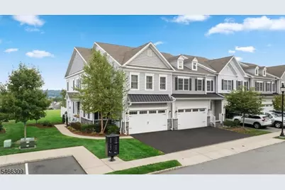 19 Aspen Dr, Cedar Grove, NJ 07009 - Photo 3
