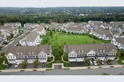19 Aspen Dr, Cedar Grove, NJ 07009 - Photo 33