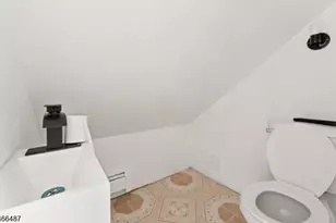 334 Pine St, Elizabeth, NJ 07206 - Photo 11