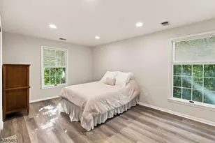 132 Jamestown Rd, Bernards Township, NJ 07920 - Photo 7