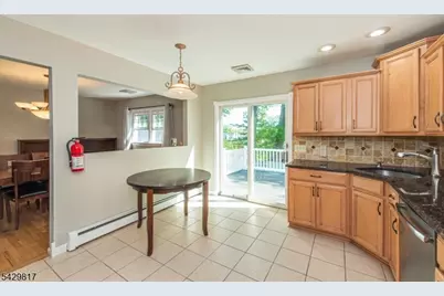 6 Beaumont Pl, Hanover Township, NJ 07981 - Photo 11