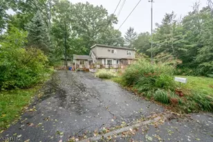 17 Brady St, West Milford, NJ 07480 - Photo 27