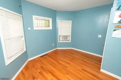 179 Vermont Ave, Newark, NJ 07106 - Photo 9