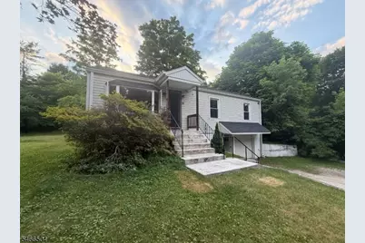 6 Stickles Pond Rd, Andover Township, NJ 07860 - Photo 1