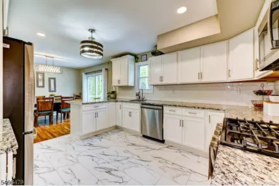 553 Rolling Hills Rd, Bridgewater, NJ 08807 - Photo 9