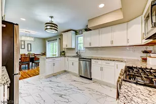 553 Rolling Hills Rd, Bridgewater, NJ 08807 - Photo 9