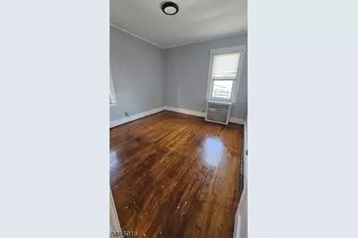 252 Vermont Ave, Irvington, NJ 07111 - Photo 9