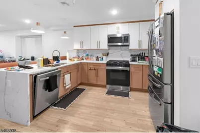 73 Stuyvesant Ave, Newark, NJ 07106 - Photo 13