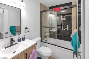 73 Stuyvesant Ave., Newark, NJ 07106 - Photo 7