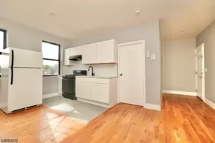 11 Cottage St, Newark, NJ 07102 - Photo 5