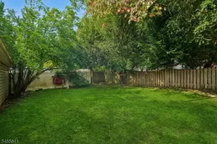 13 Duncan St, Millburn, NJ 07041 - Photo 21