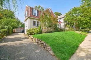 13 Duncan St, Millburn, NJ 07041 - Photo 11