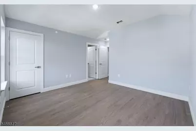337 Court St, Elizabeth, NJ 07206 - Photo 13