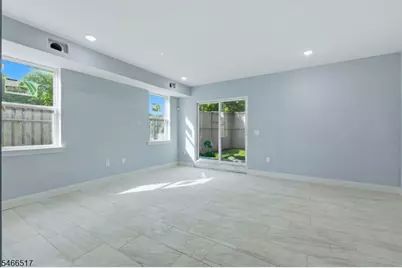337 Court St, Elizabeth, NJ 07206 - Photo 3